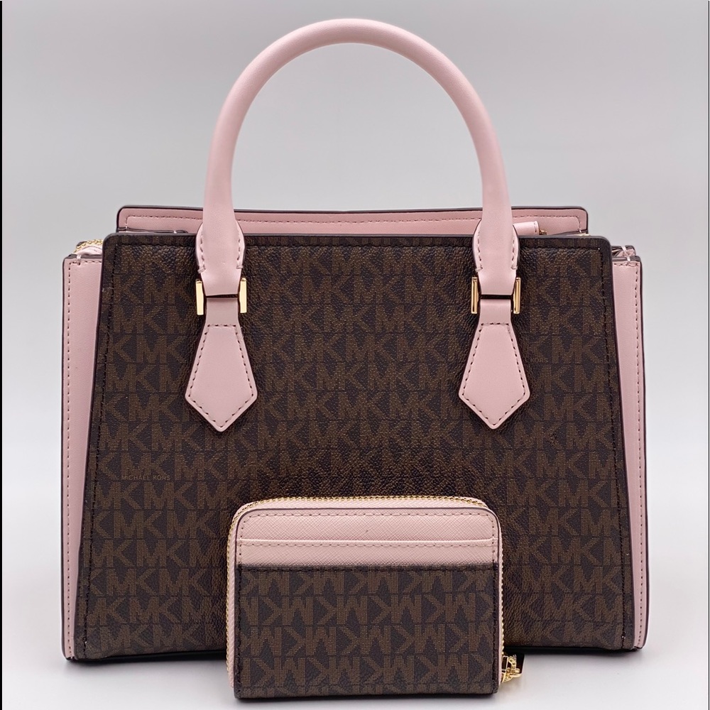 Michael Kors Hope Tote and Wallet Set - Picture 4 of 13